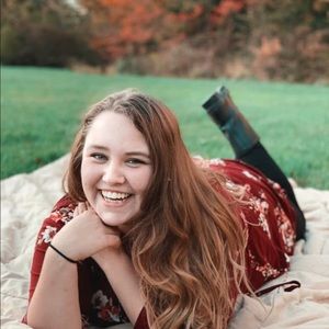 Meet your Posher, Jenna